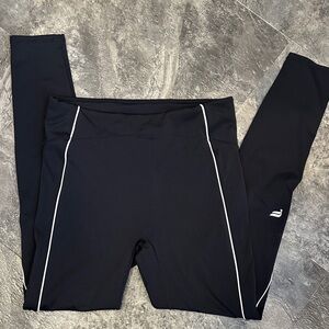 Fabletics Leggings size medium
